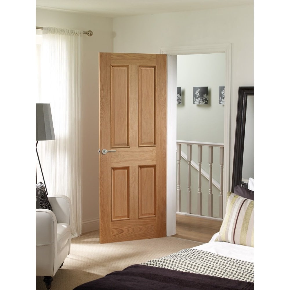 Doors2Floors Victorian 4 Panel Oak Internal Door With Raised Mouldings INTOVICRM